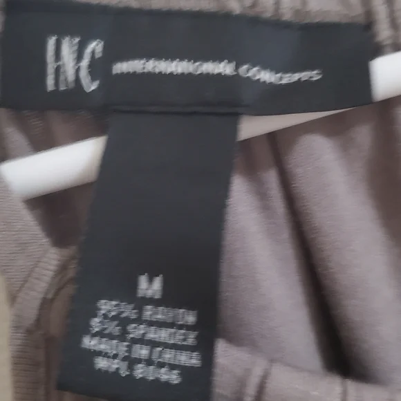 INC International Comcepts Bead Embroided Top. Size M - Picture 6 of 9